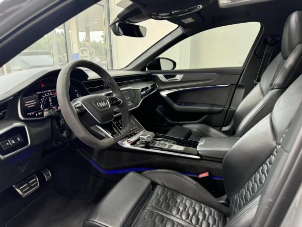 Audi RS6 - Image 2