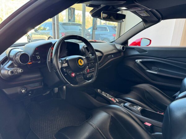 Ferrari F8 Spider - Image 4