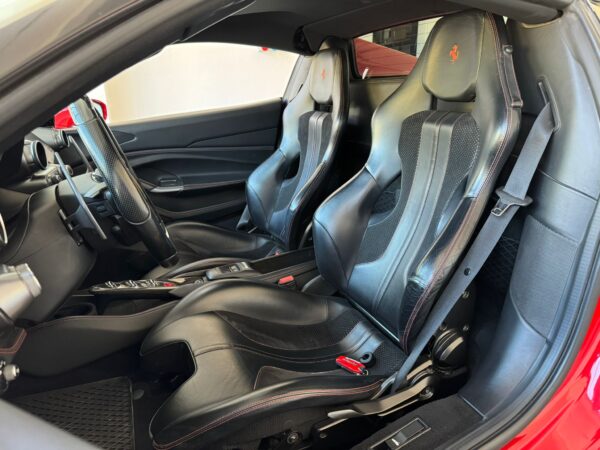 Ferrari F8 Spider - Image 9