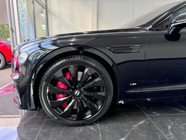Bentley Flying Spur - Image 3