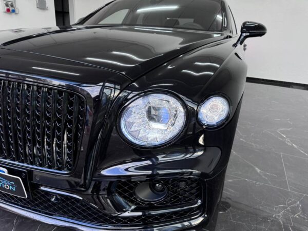 Bentley Flying Spur - Image 7